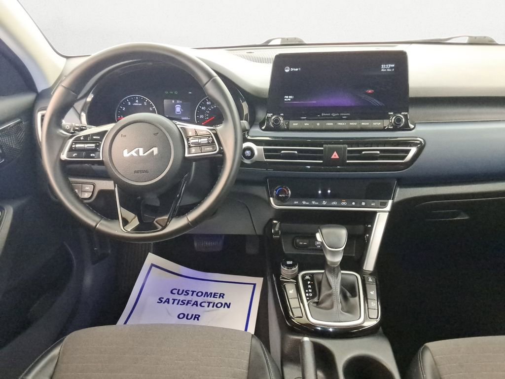 Used 2022 Kia Seltos S image 9