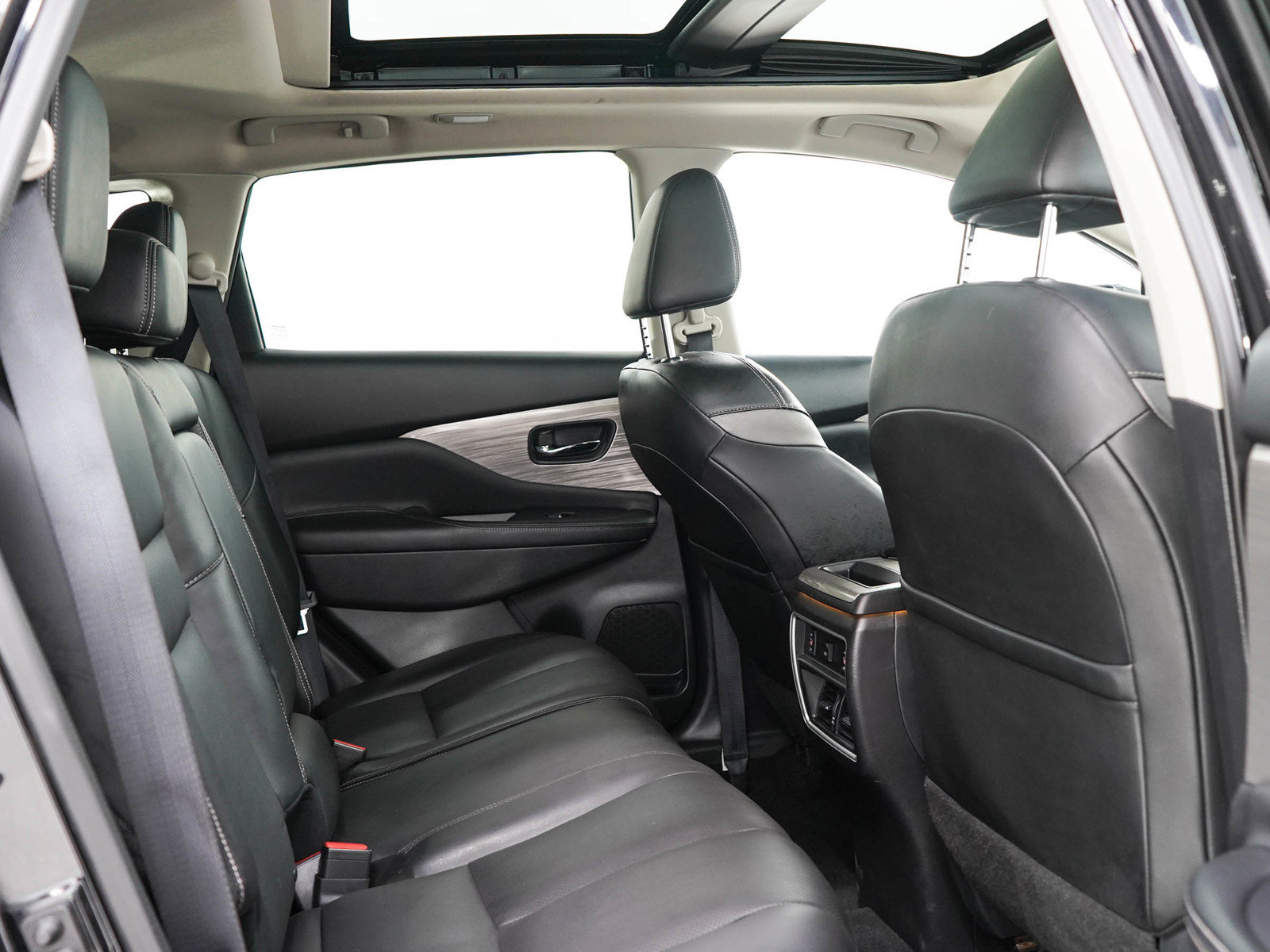 Used 2018 Nissan Murano SL w/ Moonroof Package AWD/4WD image 14