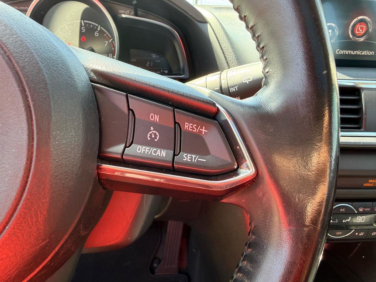 Used 2017 MAZDA MAZDA3 Grand Touring FWD image 29