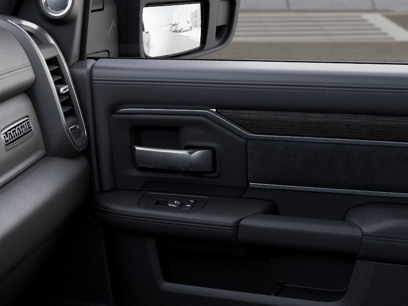 New 2026 RAM 3500 Laramie AWD/4WD image 44