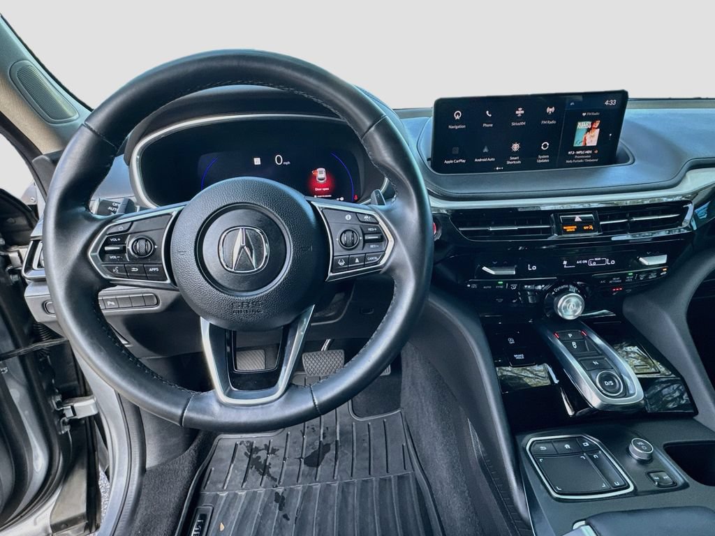 Used 2024 Acura MDX w/ Technology Package FWD image 12