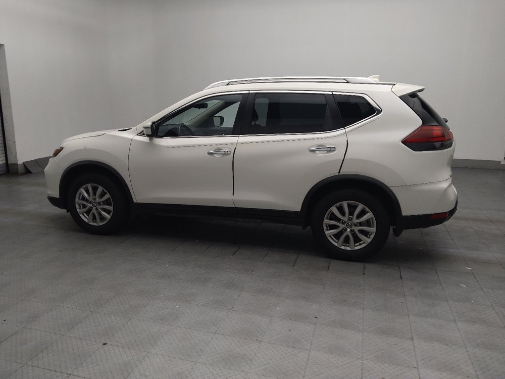 Used 2020 Nissan Rogue SV FWD image 3