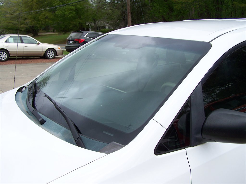 Used 2013 Toyota Sienna L FWD image 19