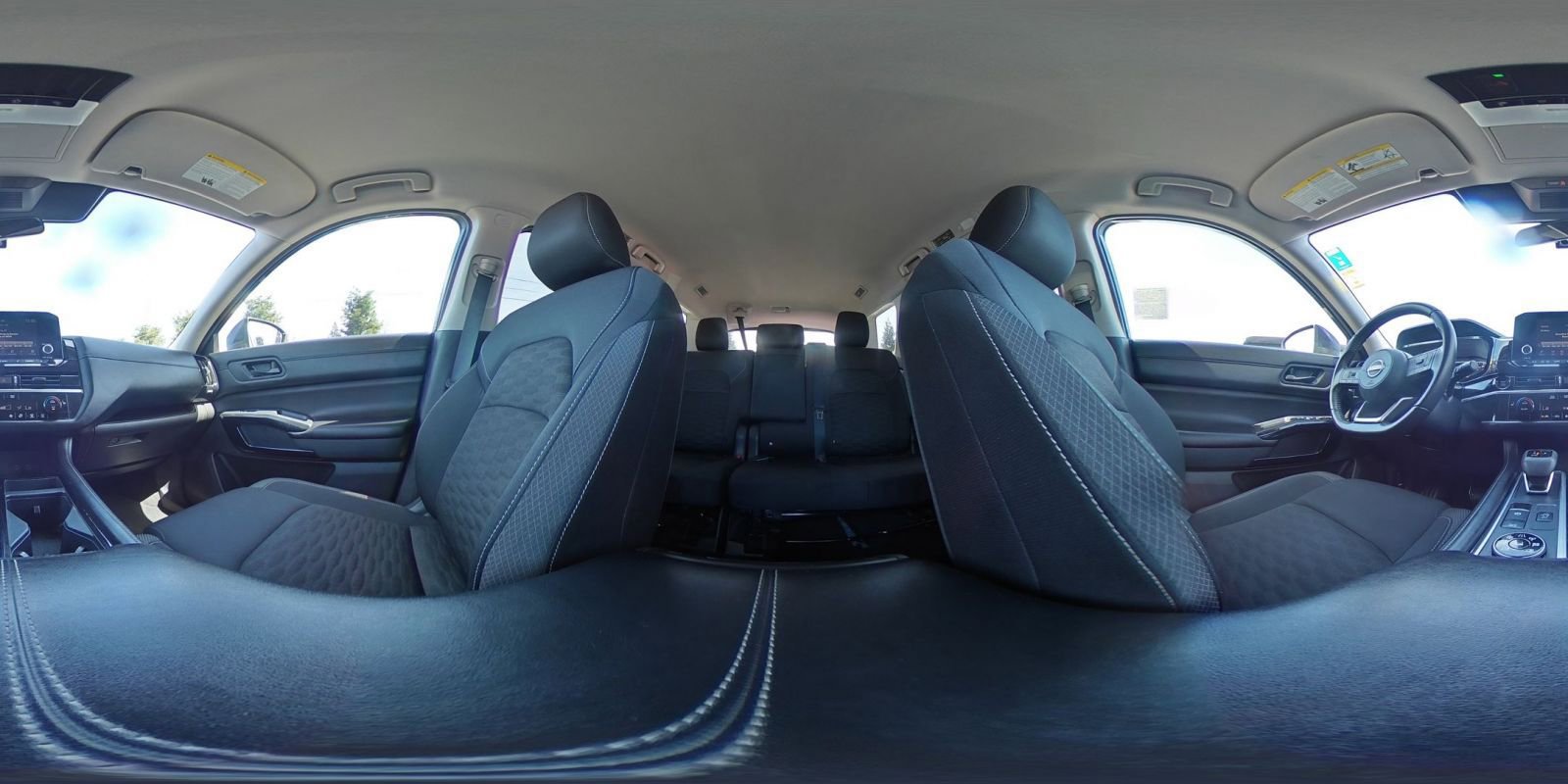 Used 2025 Nissan Pathfinder SV AWD/4WD image 45