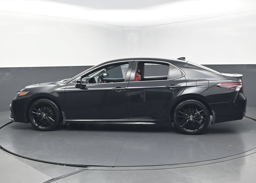Used 2022 Toyota Camry XSE FWD image 50