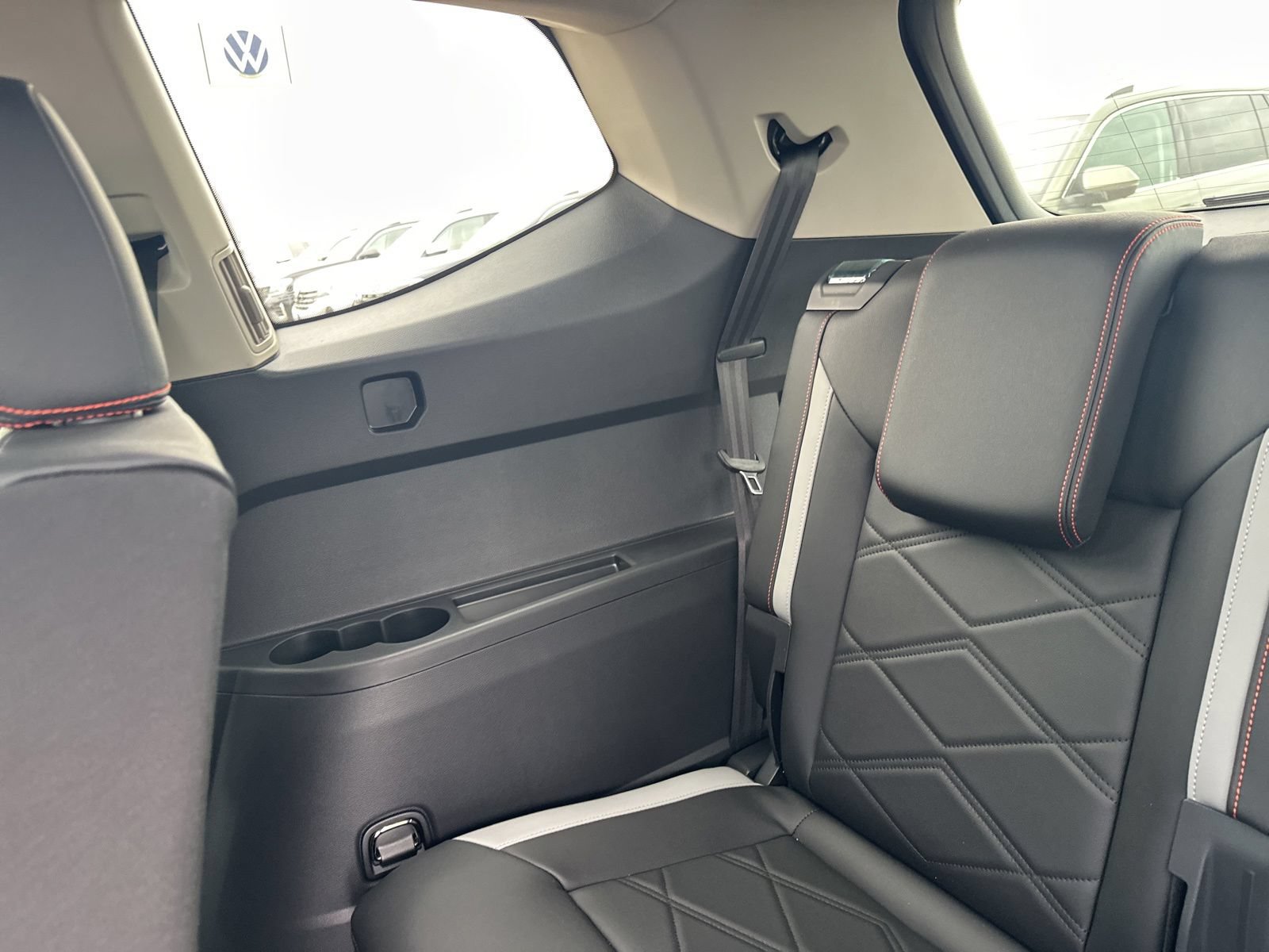 New 2026 Volkswagen Atlas Peak Edition AWD/4WD image 28