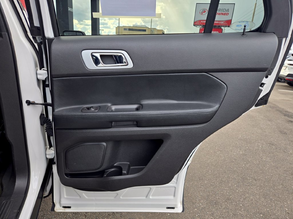 Used 2013 Ford Explorer XLT AWD/4WD image 48