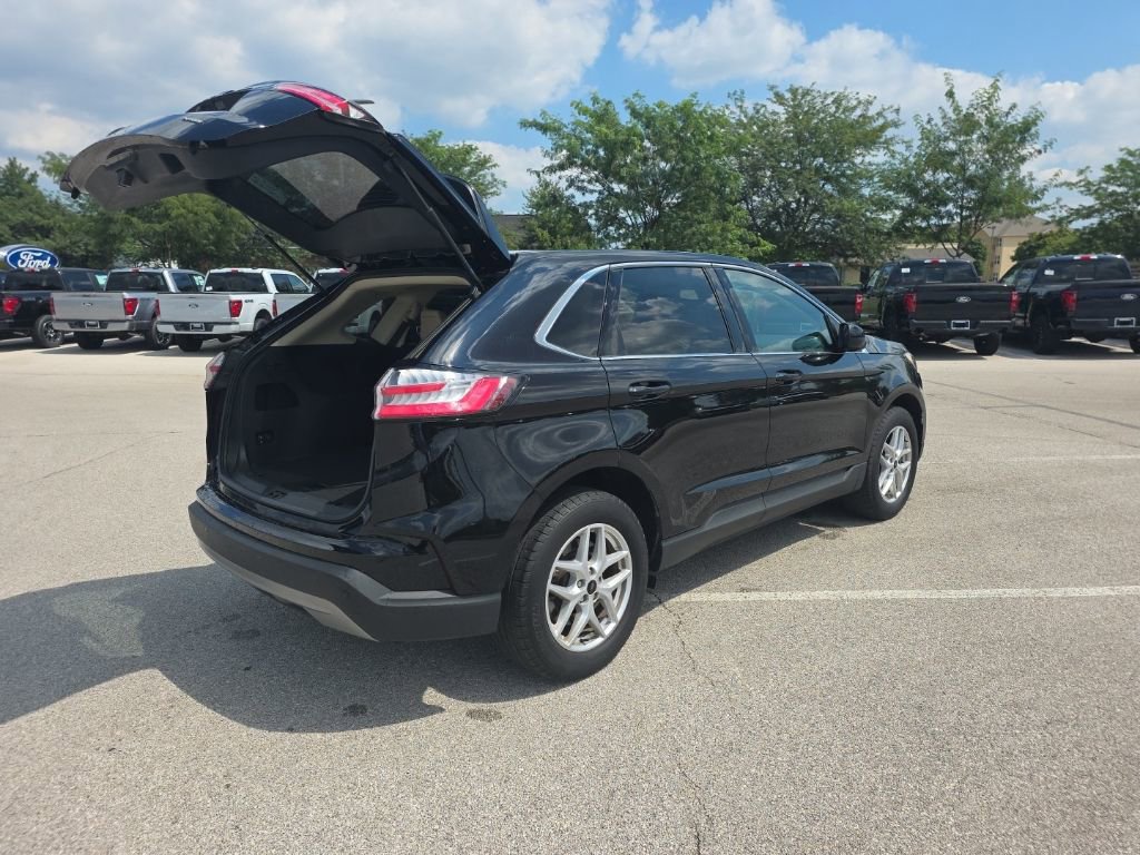 Used 2024 Ford Edge SEL image 32