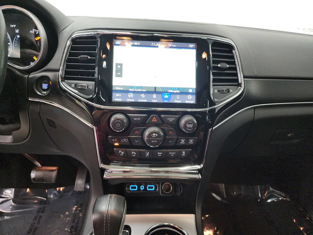 Used 2020 Jeep Grand Cherokee Summit w/ Platinum Series Group AWD/4WD image 18