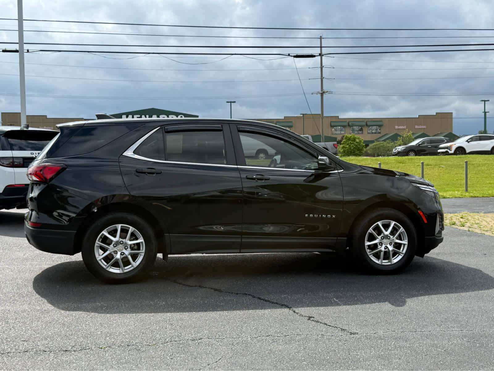 Used 2022 Chevrolet Equinox LT FWD image 8