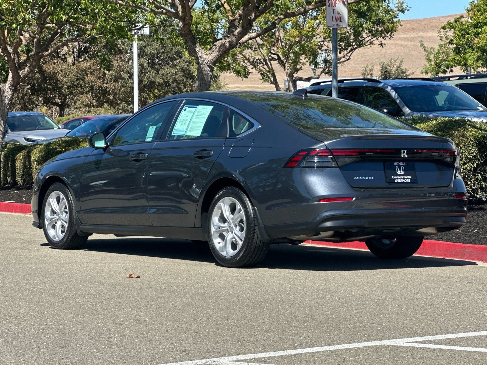 Used 2025 Honda Accord LX image 4