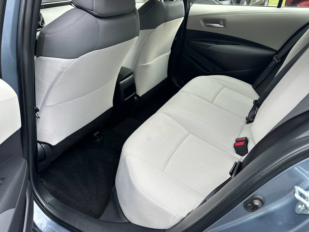 Used 2020 Toyota Corolla LE w/ Carpet Mat Package (TMS) FWD image 12
