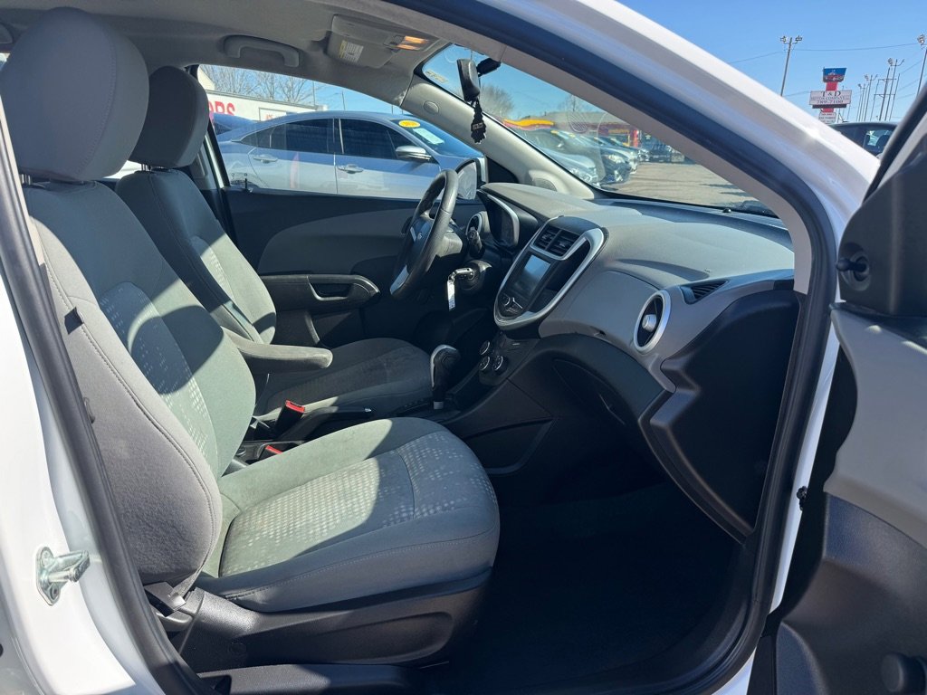 Used 2017 Chevrolet Sonic LT image 12