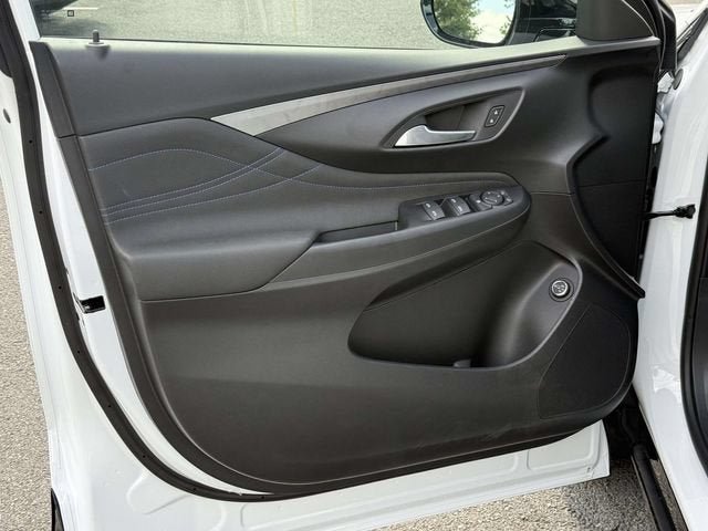 New 2026 Buick Envista Sport Touring w/ Convenience I Package FWD image 9
