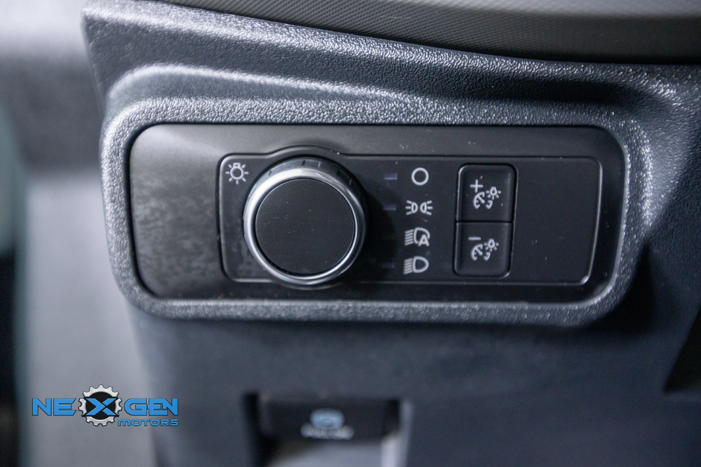 Used 2022 Ford Bronco 2-Door AWD/4WD image 16