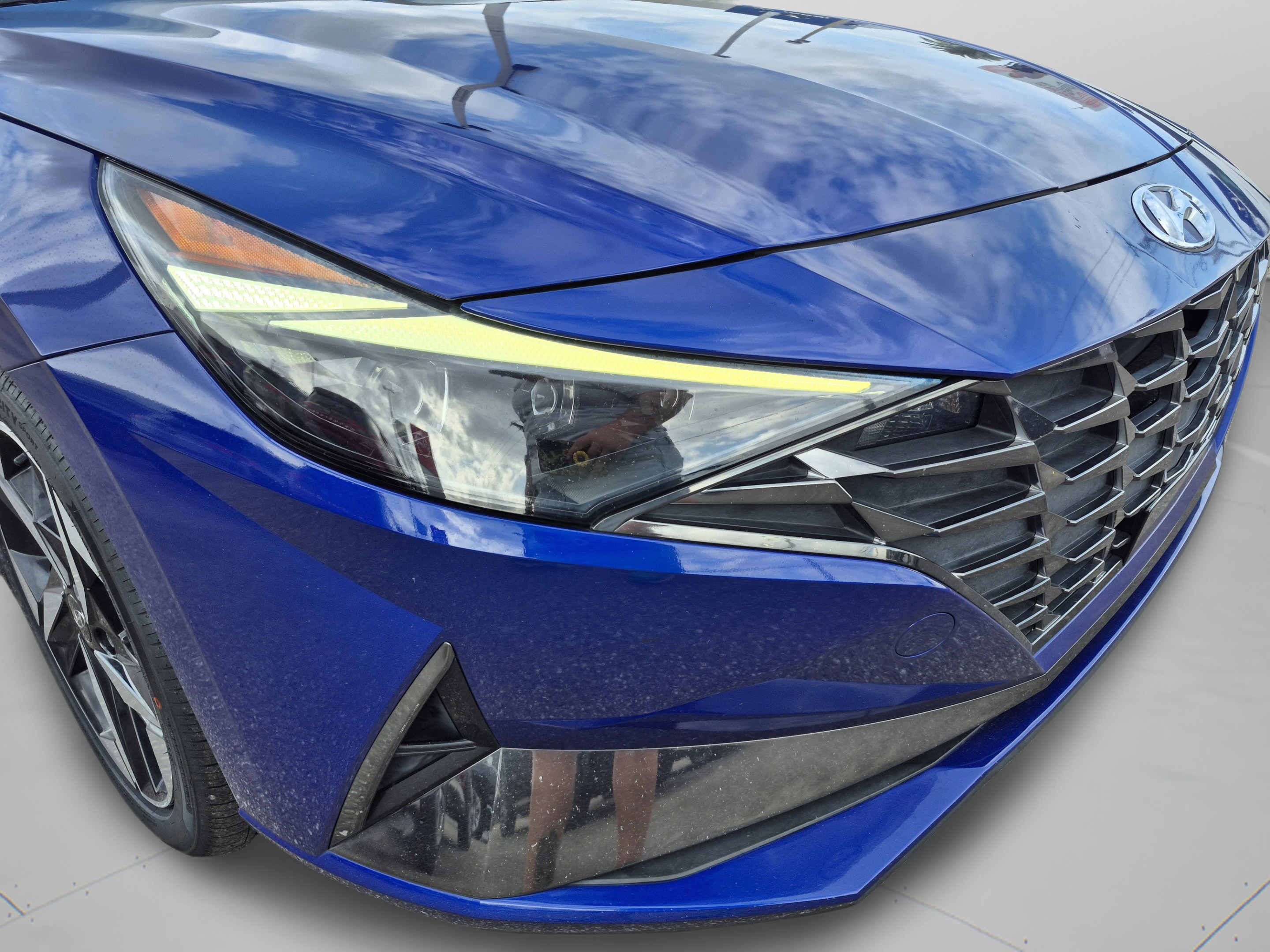 Used 2023 Hyundai Elantra Limited FWD image 33