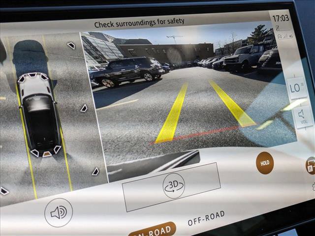 New 2026 Land Rover Range Rover Velar Dynamic SE image 13