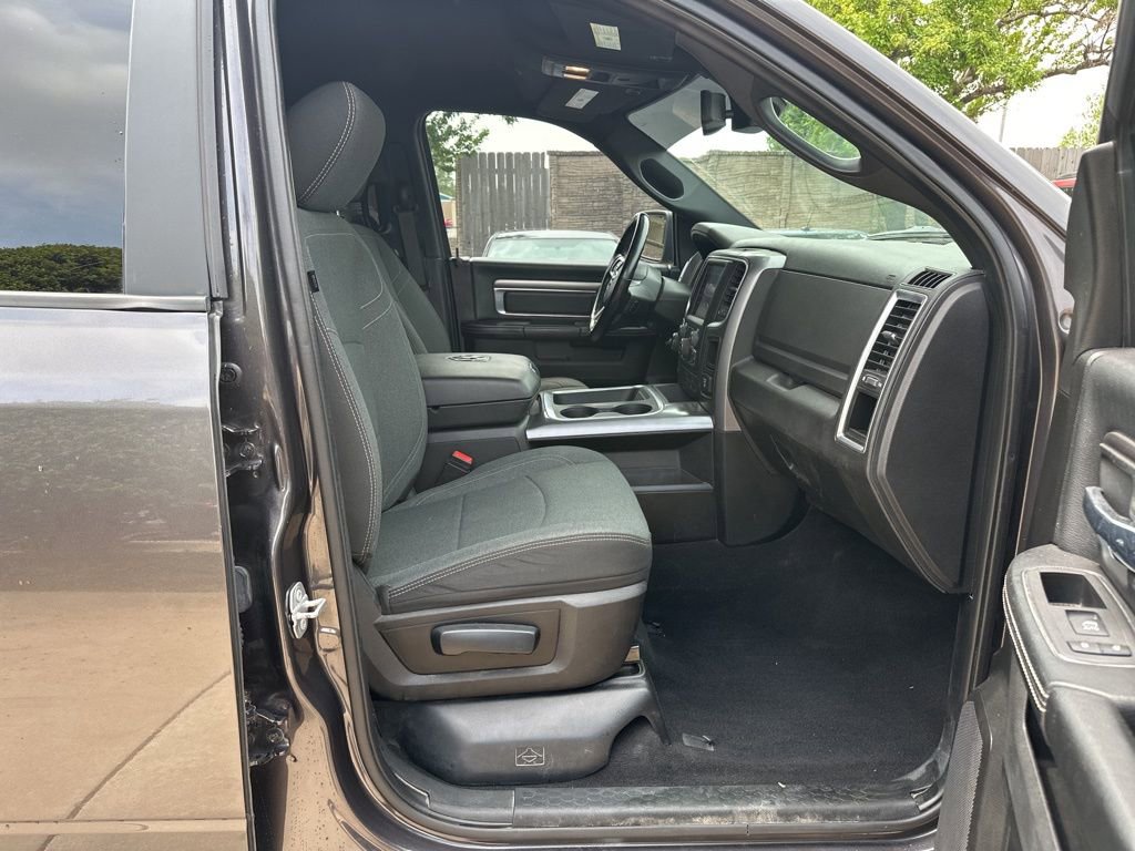Used 2022 RAM 1500 Classic Warlock AWD/4WD image 17