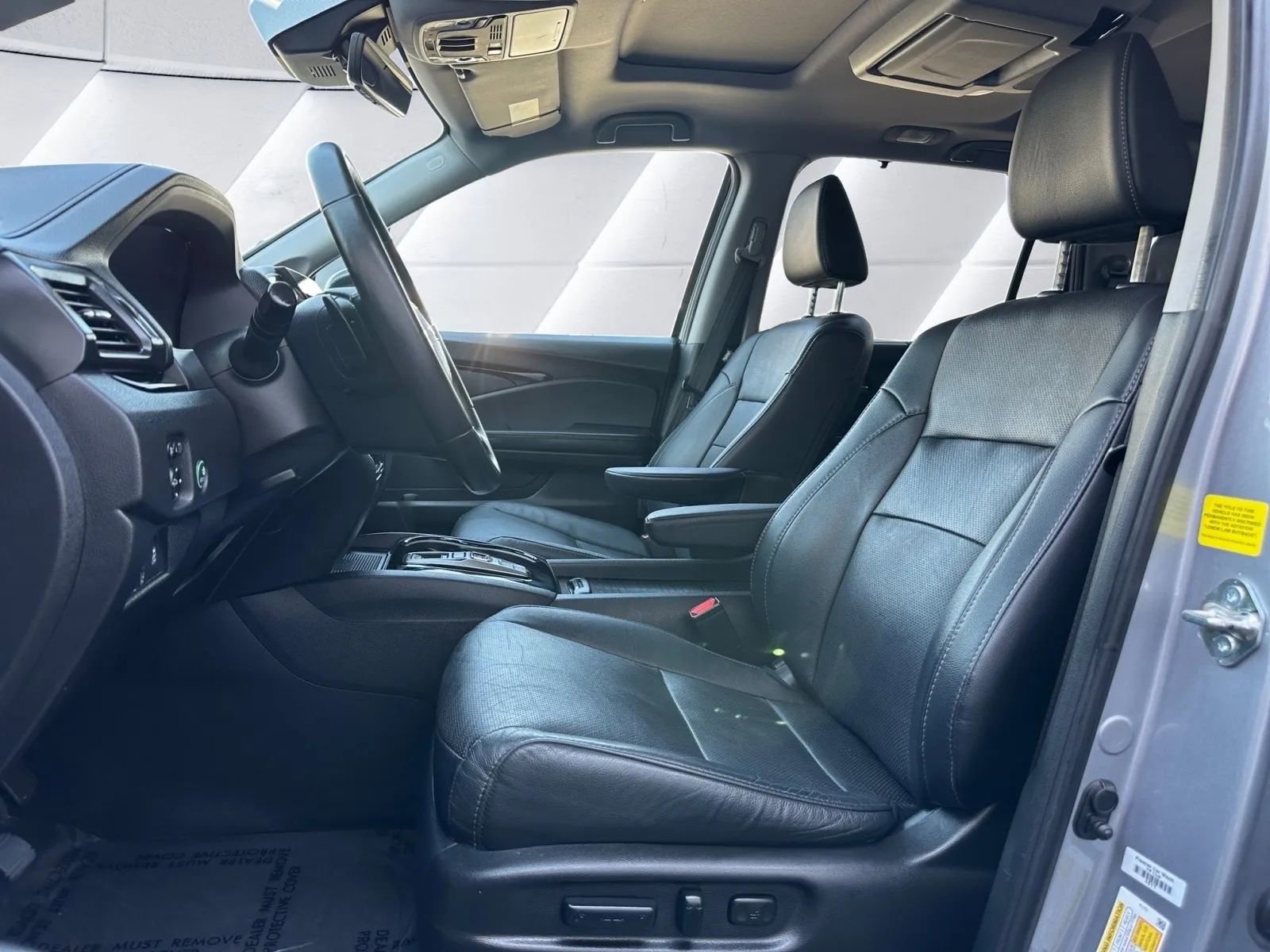 Used 2019 Honda Pilot Elite image 9