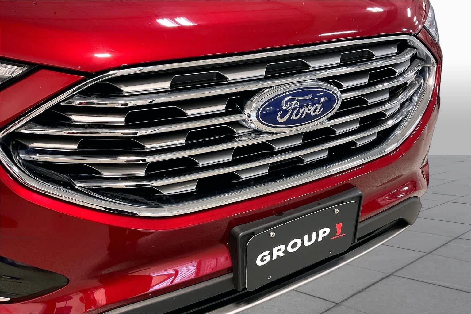 Used 2019 Ford Edge SEL w/ Equipment Group 201A AWD/4WD image 29