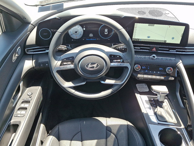 New 2026 Hyundai Elantra Limited FWD image 12