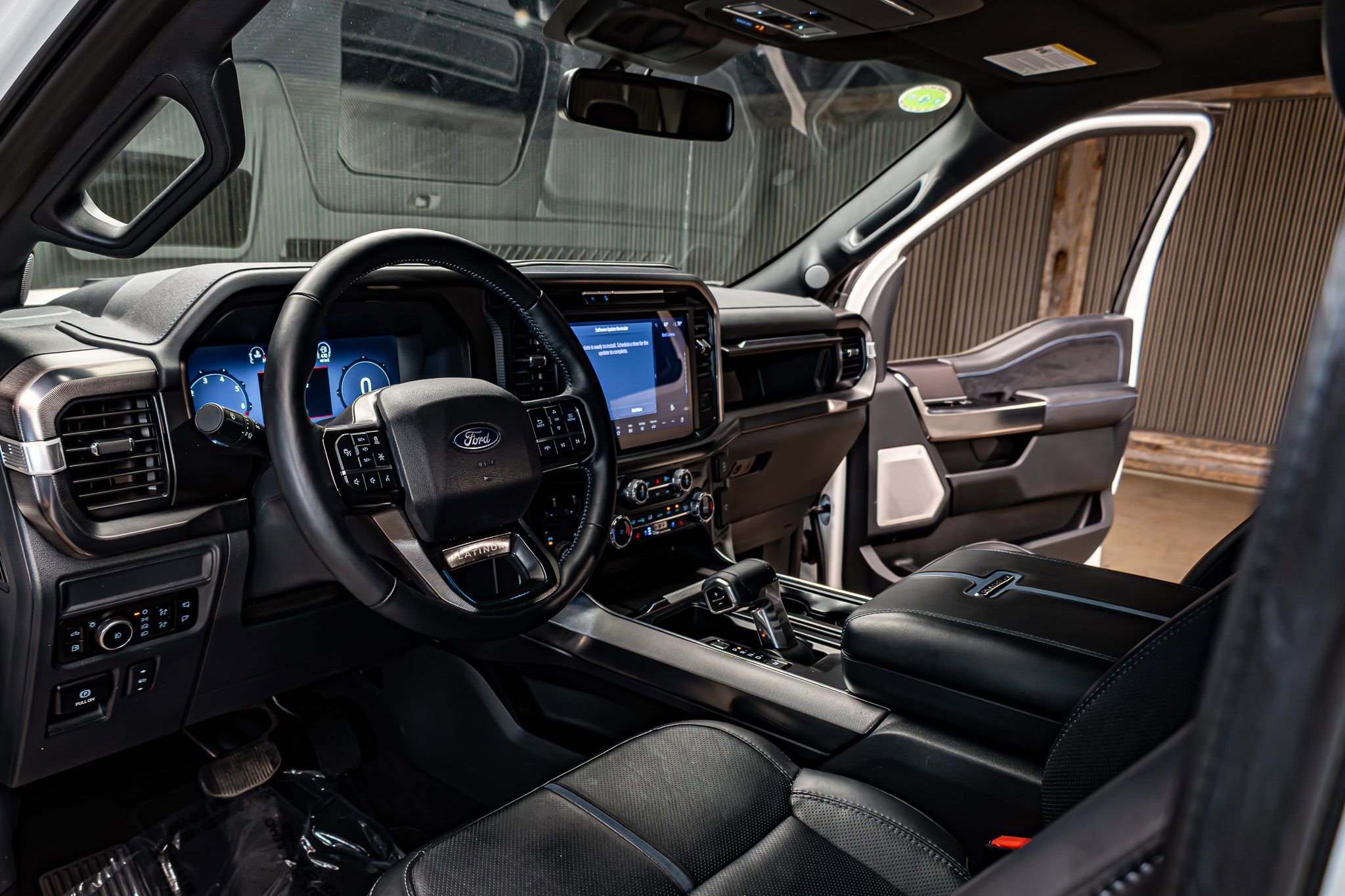 Used 2025 Ford F150 Platinum w/ Equipment Group 702A High image 17