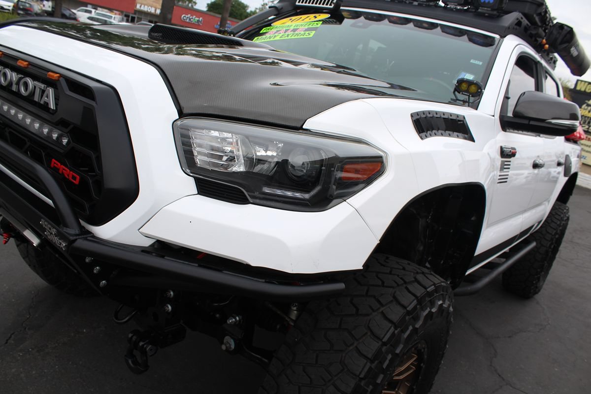 Used 2018 Toyota Tacoma TRD Pro AWD/4WD image 13