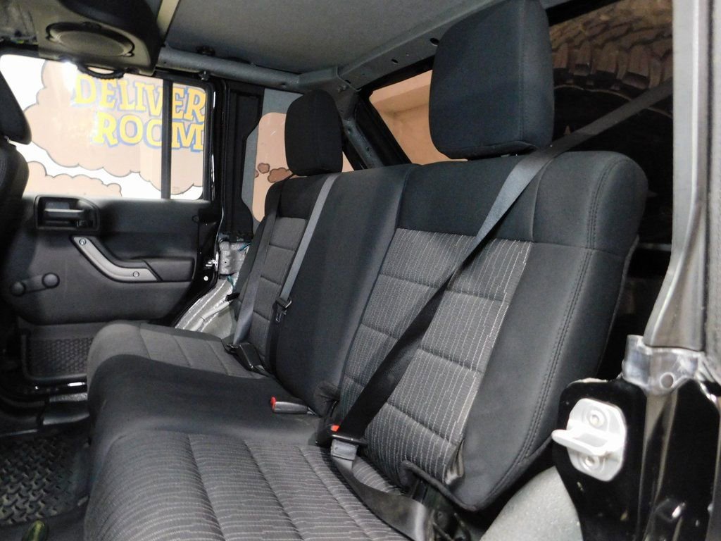 Used 2012 Jeep Wrangler Unlimited Sport image 72