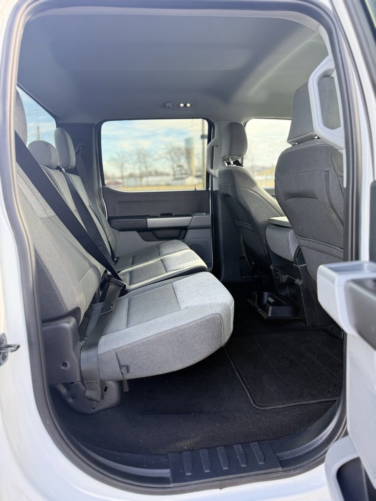 Used 2025 Ford F250 XLT image 39