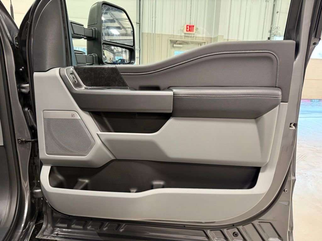 New 2026 Ford F250 XLT w/ XLT Premium Package image 33