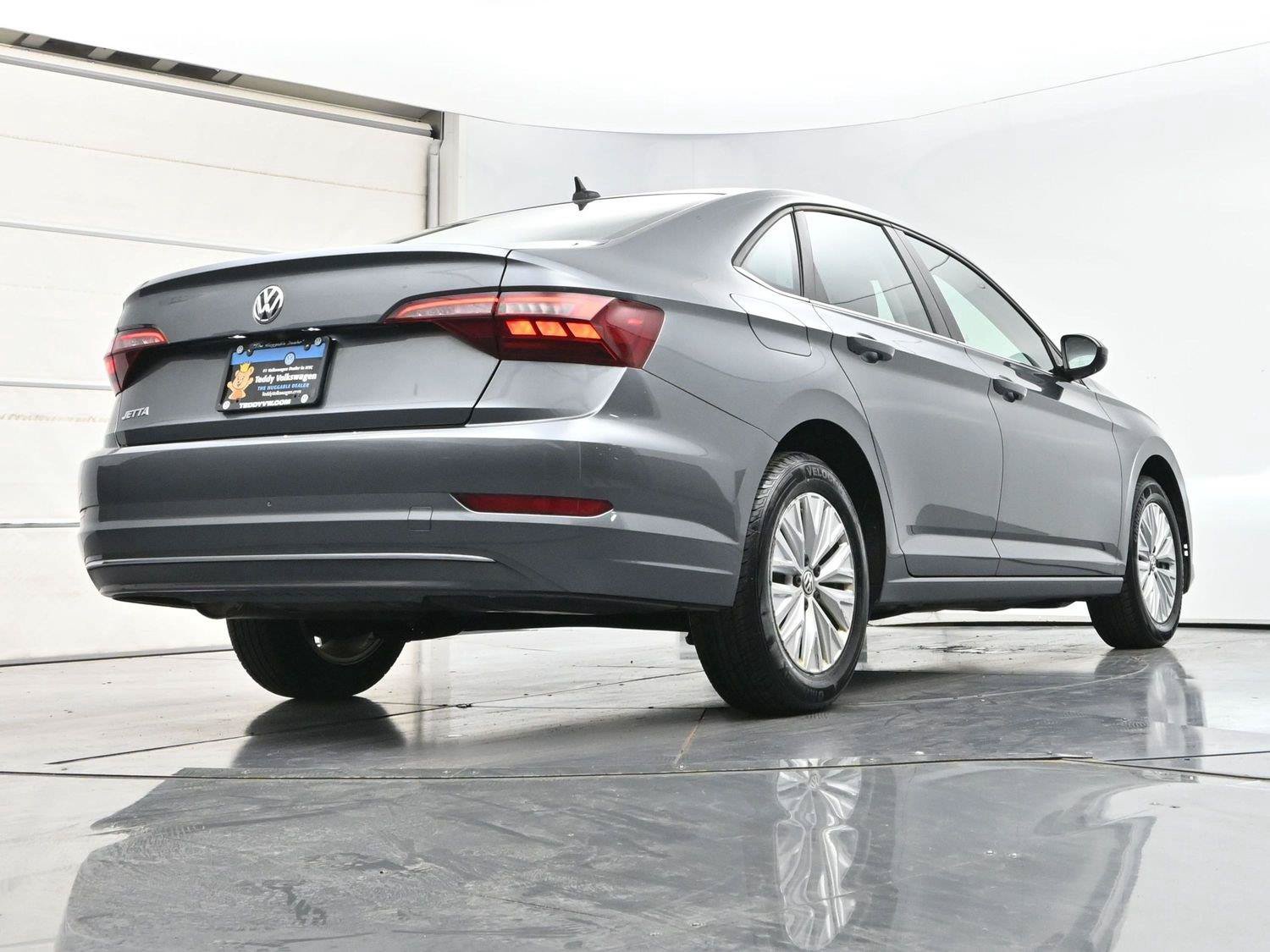 Certified 2020 Volkswagen Jetta S FWD image 30
