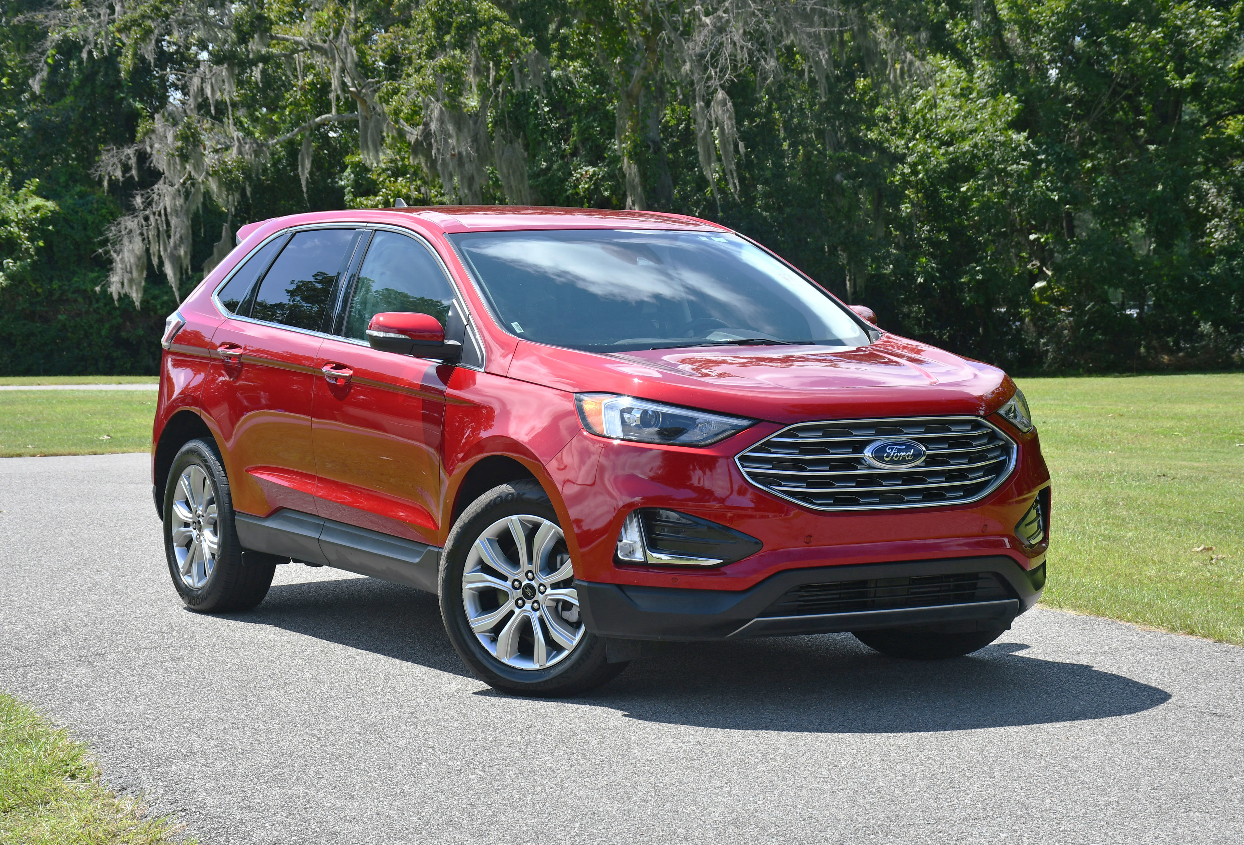 Used 2024 Ford Edge Titanium image 6