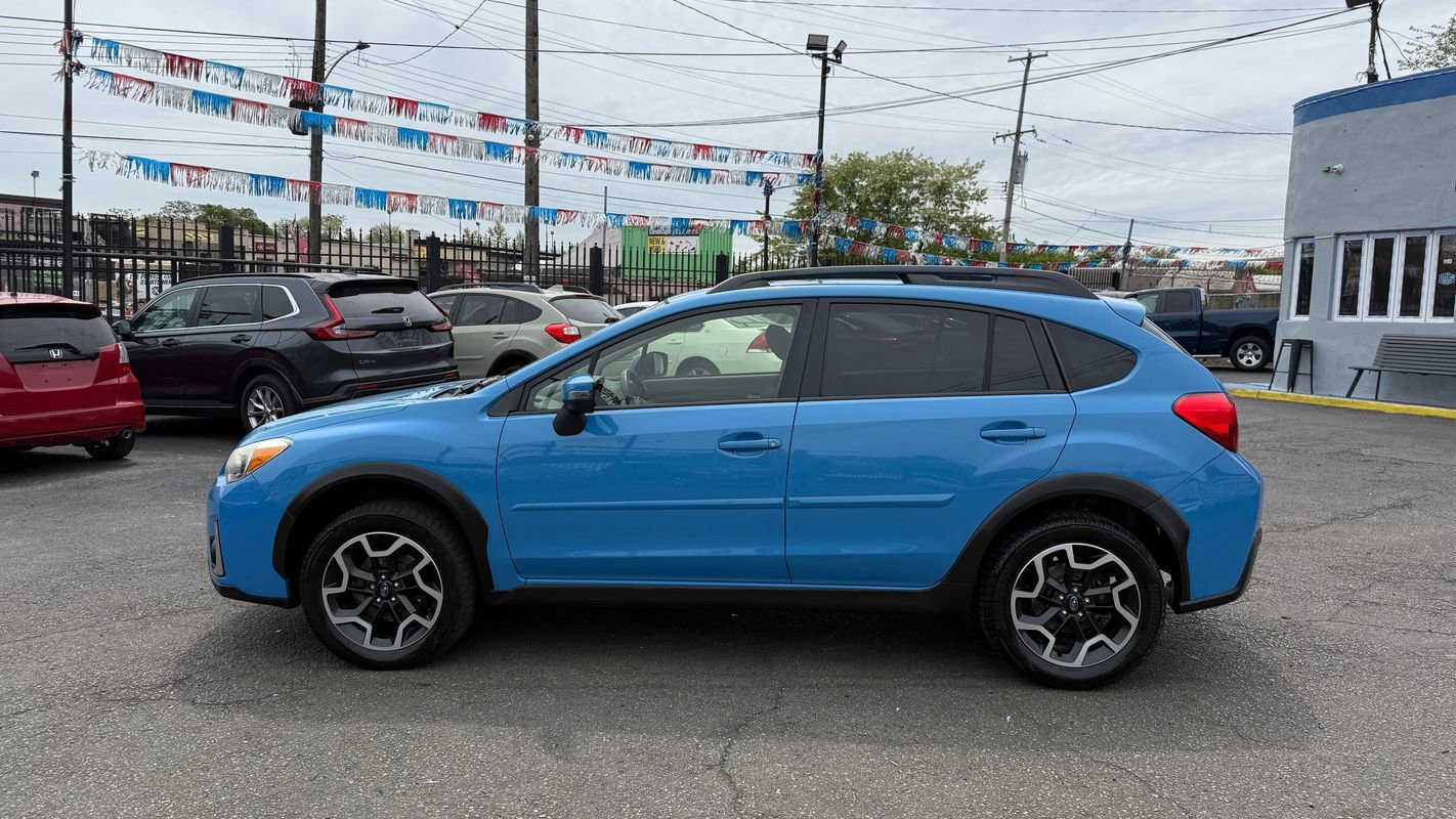 Used 2016 Subaru Crosstrek 2.0i Limited AWD/4WD image 2
