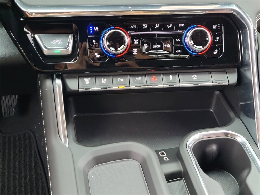 New 2026 GMC Sierra 3500 Denali Ultimate image 17