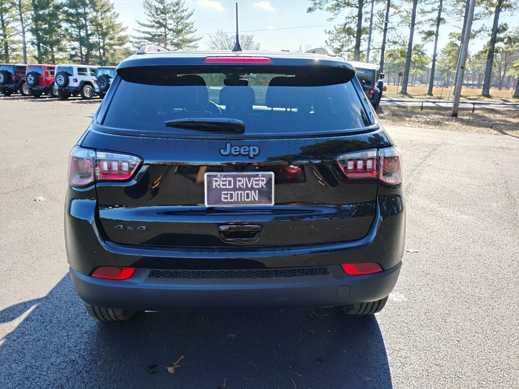 New 2026 Jeep Compass Latitude image 6