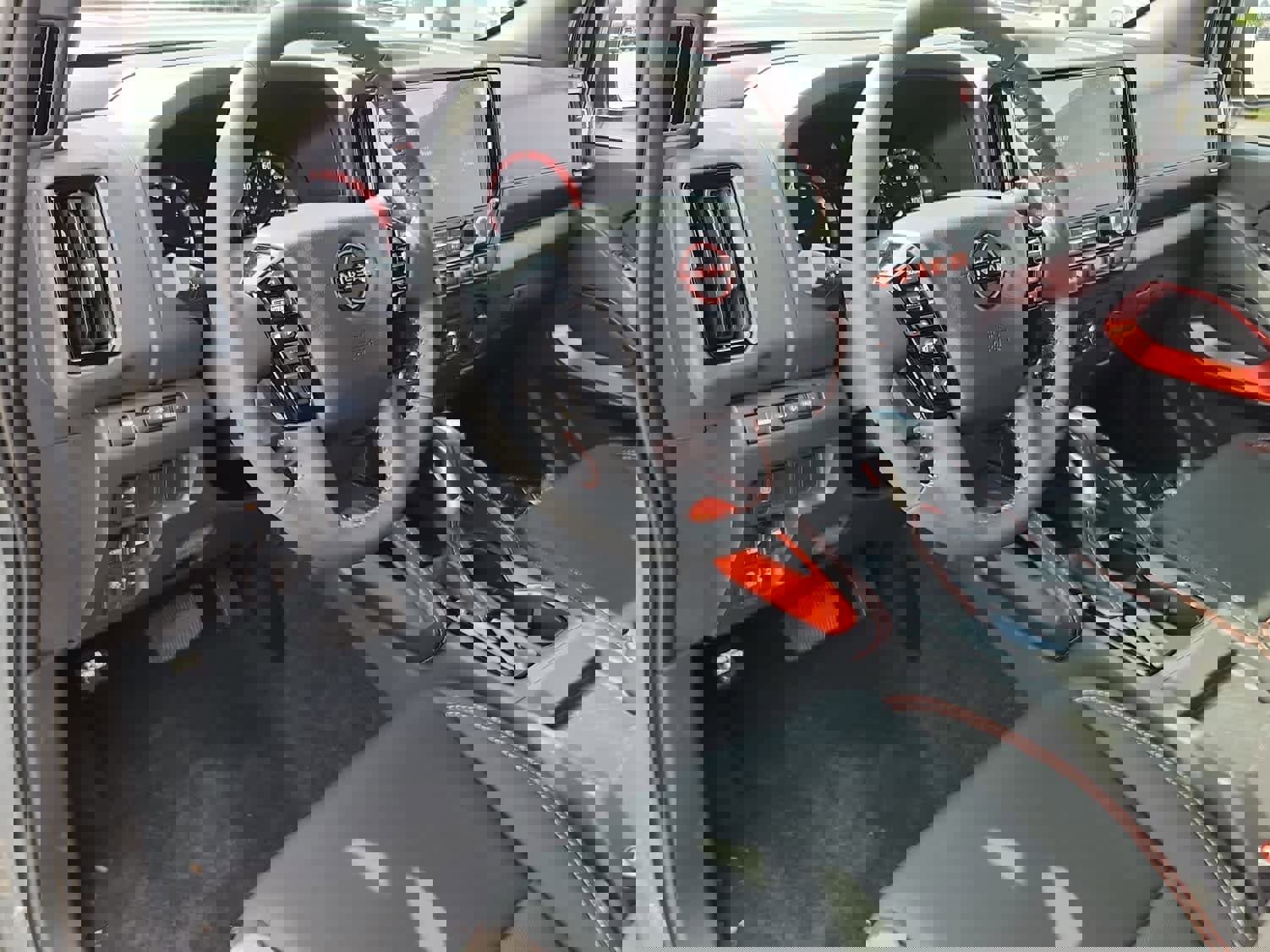 New 2025 Nissan Frontier PRO-4X AWD/4WD image 11