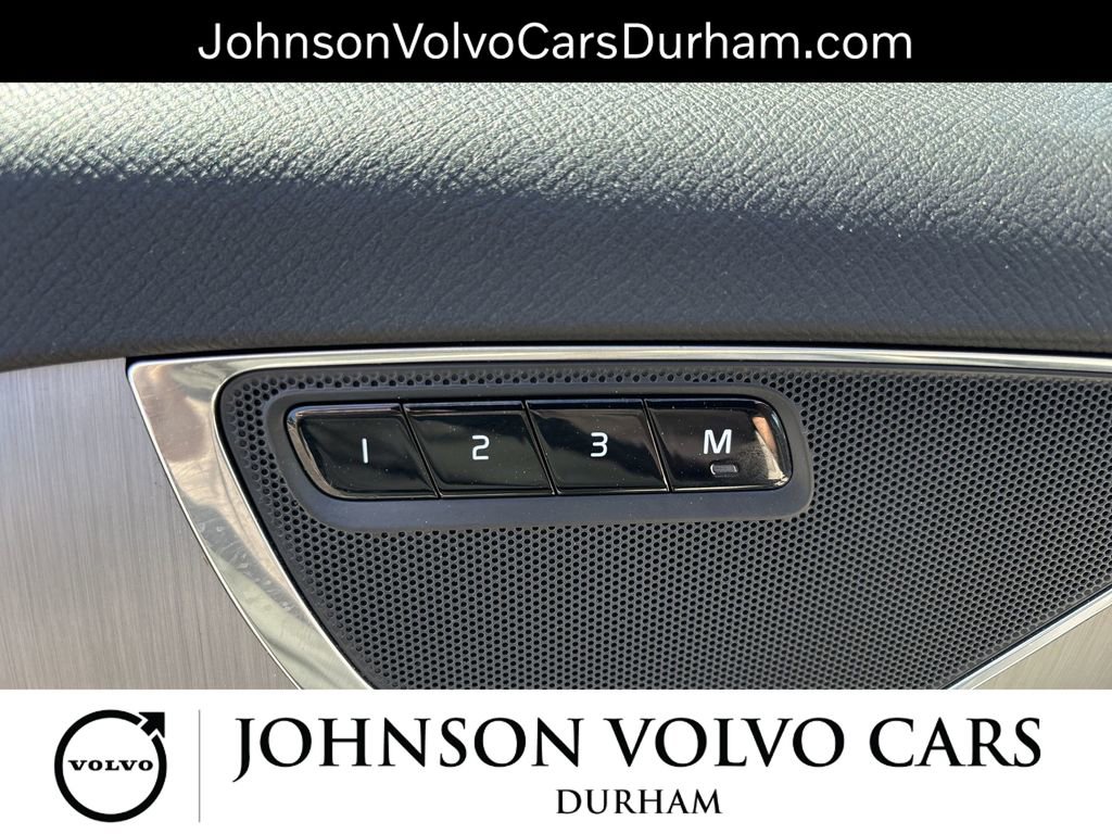 Used 2024 Volvo XC90 B5 Core w/ Protection Package Premier image 15