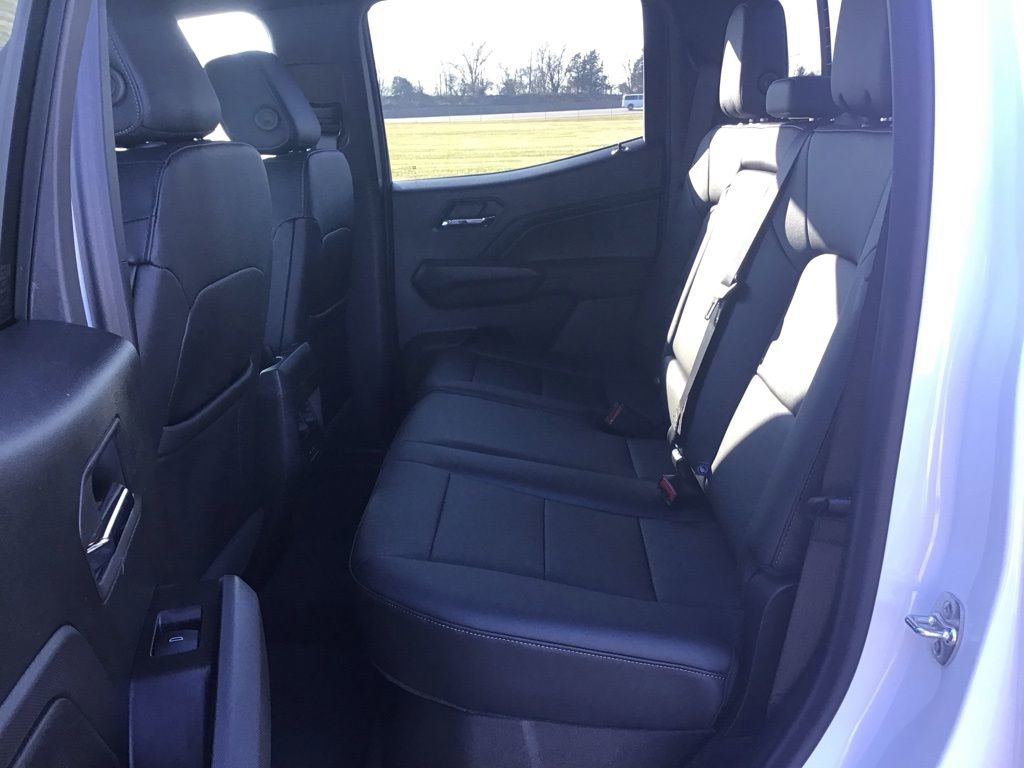 New 2026 Chevrolet Colorado LT w/ LT Convenience Package image 12