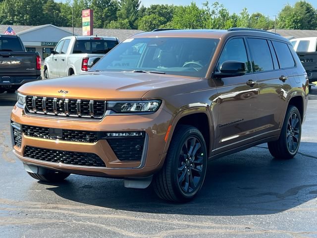 New 2026 Jeep Grand Cherokee L Limited AWD/4WD image 44