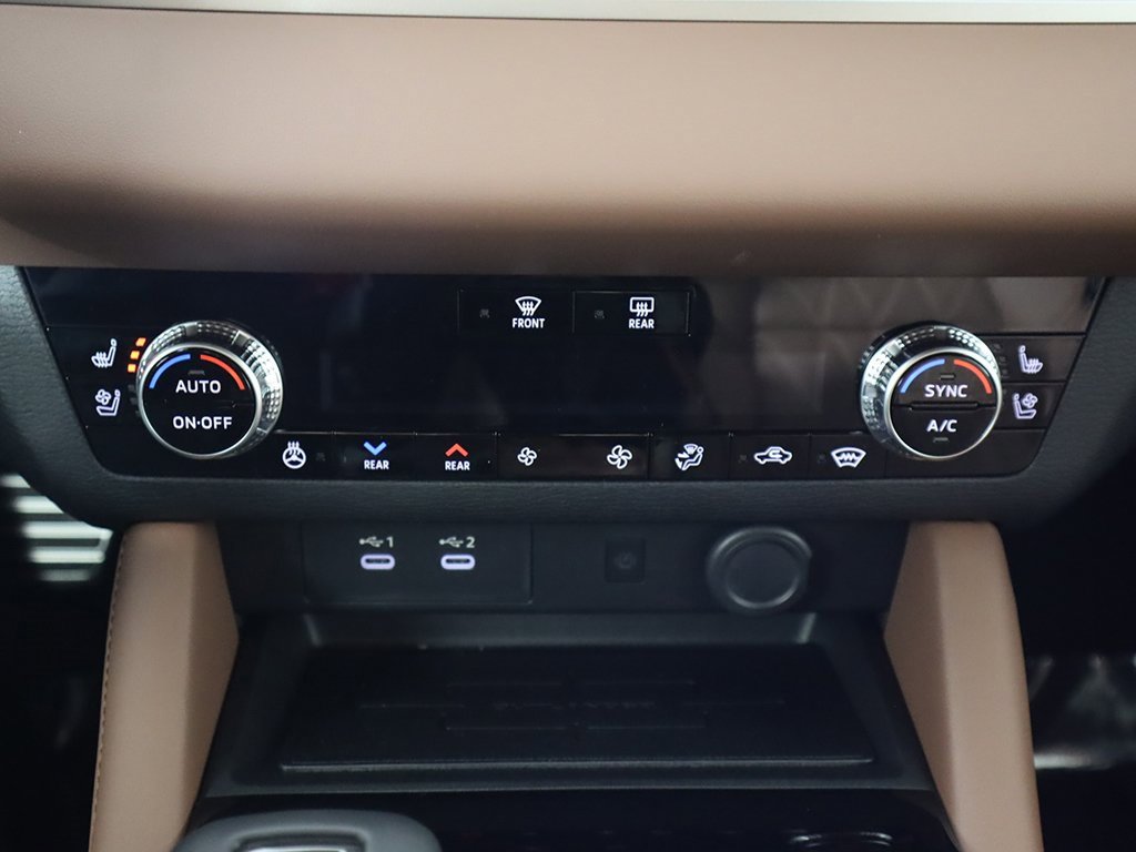 New 2025 Mitsubishi Outlander SEL image 55