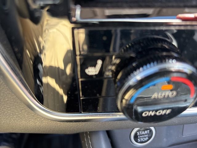 Certified 2023 Nissan Rogue SL w/ SL Premium Package AWD/4WD image 19