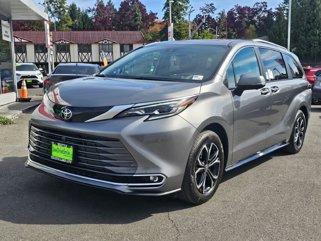 New 2026 Toyota Sienna Platinum AWD/4WD image 3