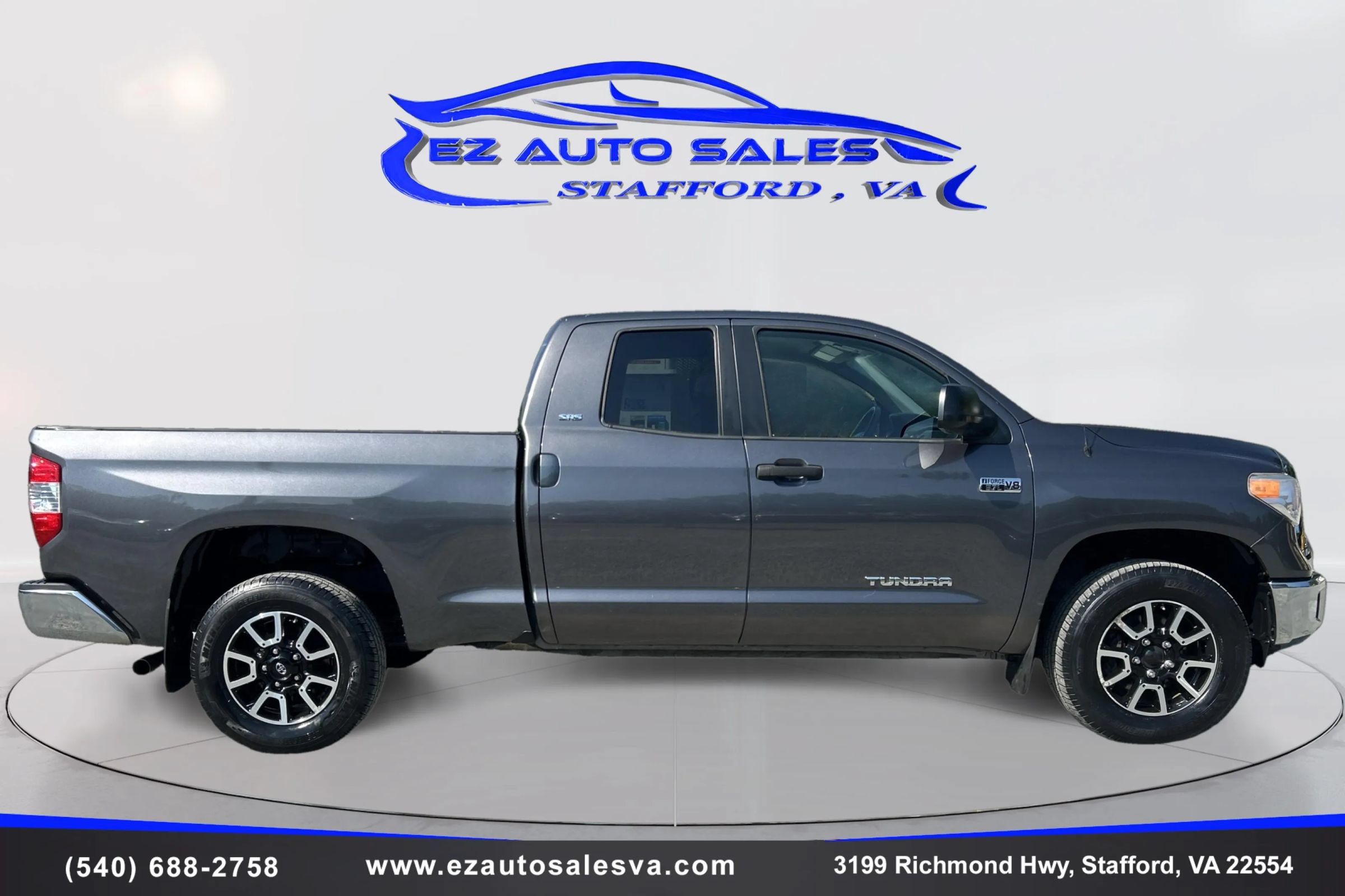 Used 2015 Toyota Tundra SR5 w/ TRD Off Road Package AWD/4WD image 4