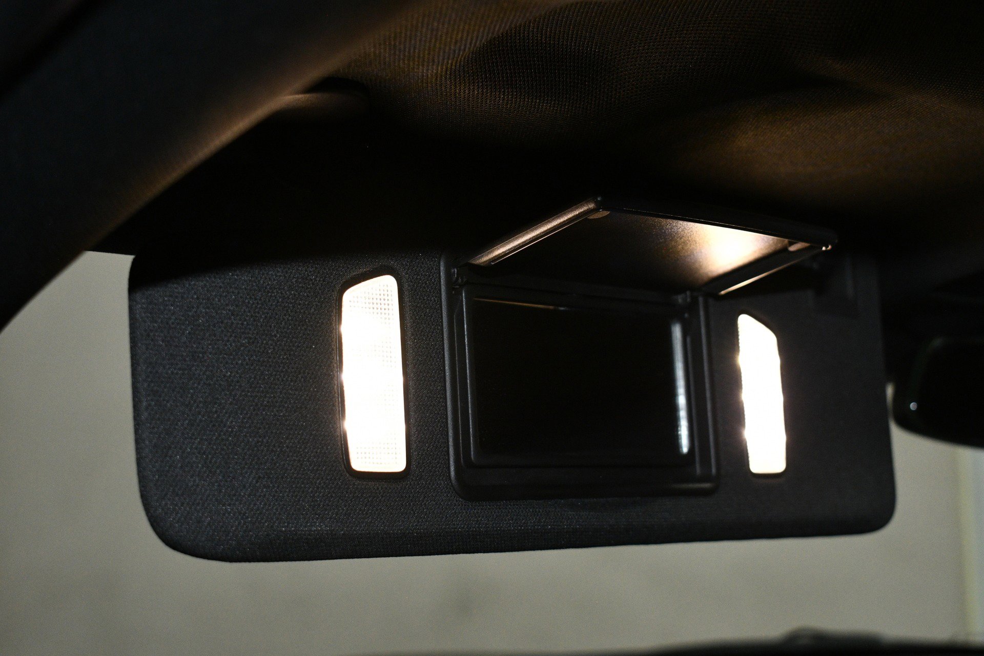 Used 2019 Chevrolet Camaro SS image 21