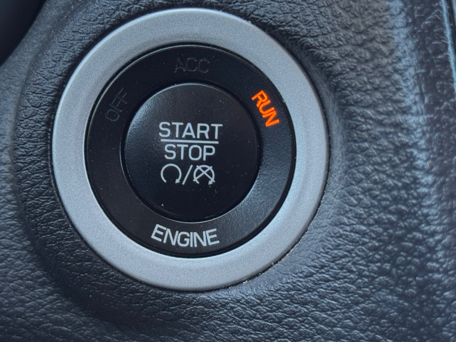 Used 2015 Dodge Journey SXT w/ Flexible Seating Group FWD image 22