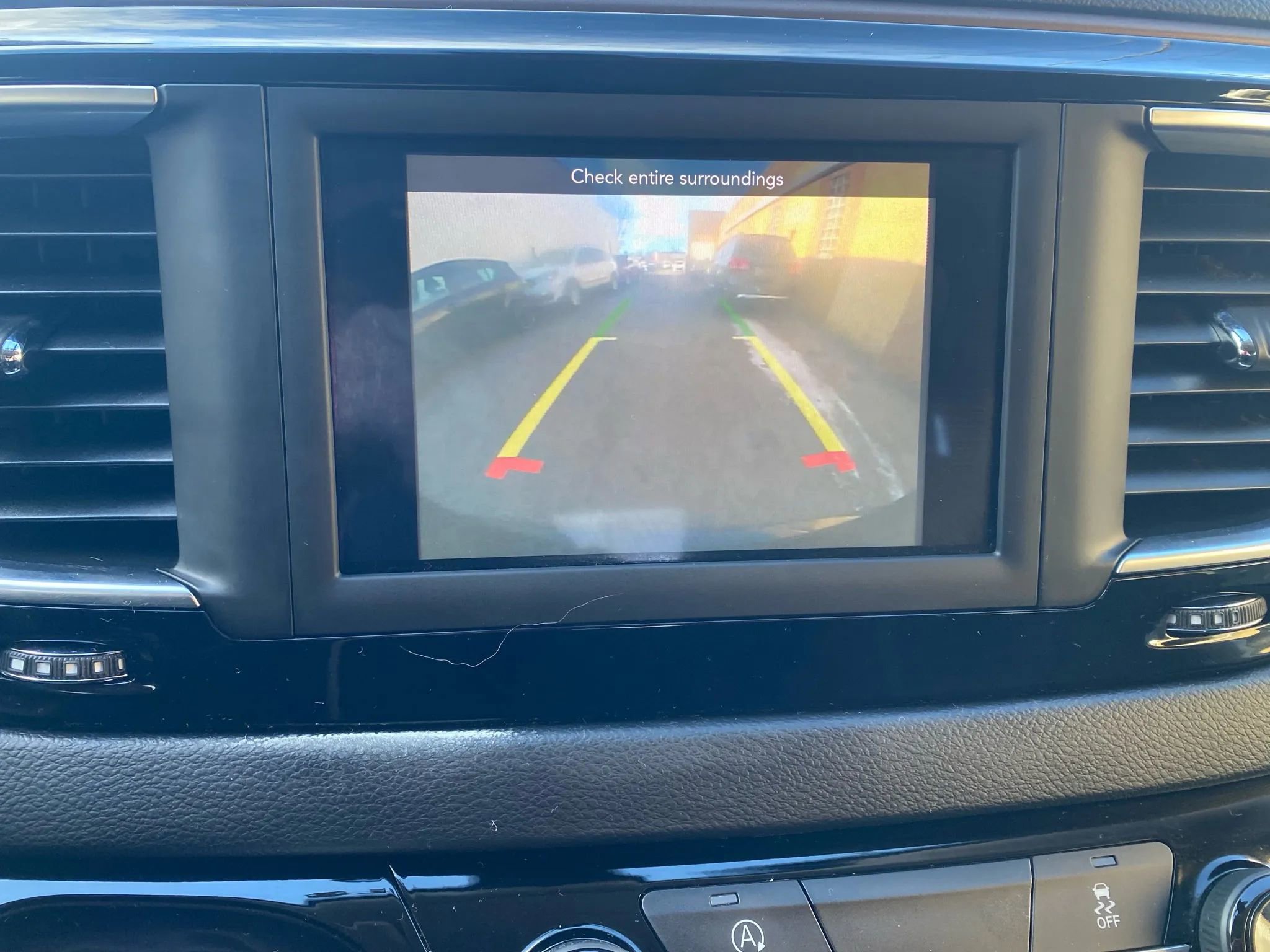 Used 2020 Chrysler Voyager LX w/ Cold Weather Group image 21