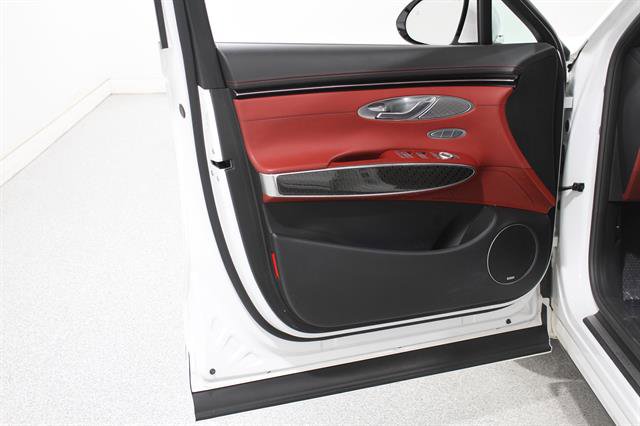 Used 2022 Genesis GV70 3.5T Sport w/ Sport Prestige Package image 4