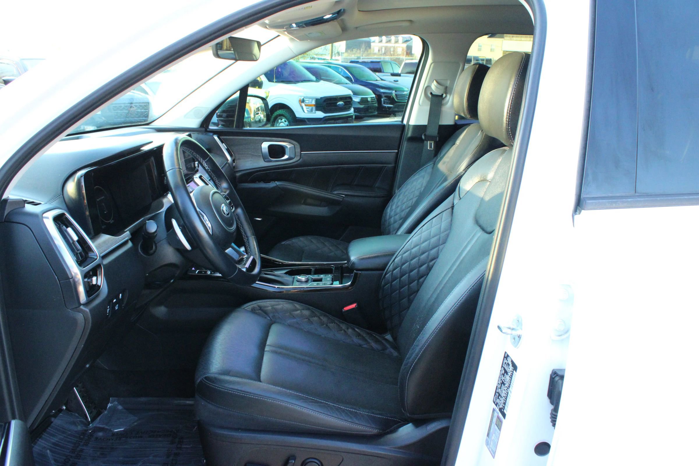 Used 2021 Kia Sorento SX Prestige image 22