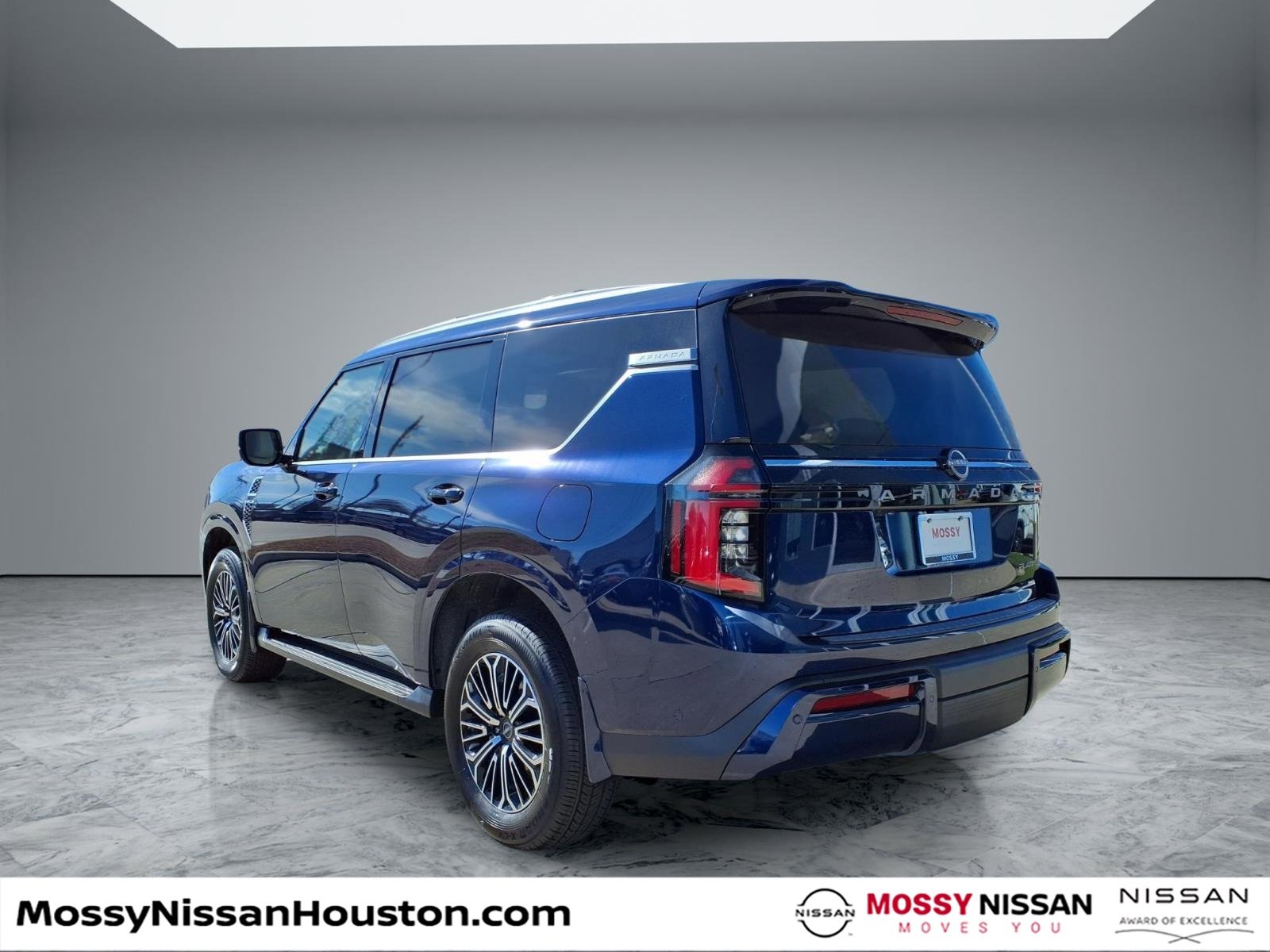 New 2025 Nissan Armada Platinum image 2