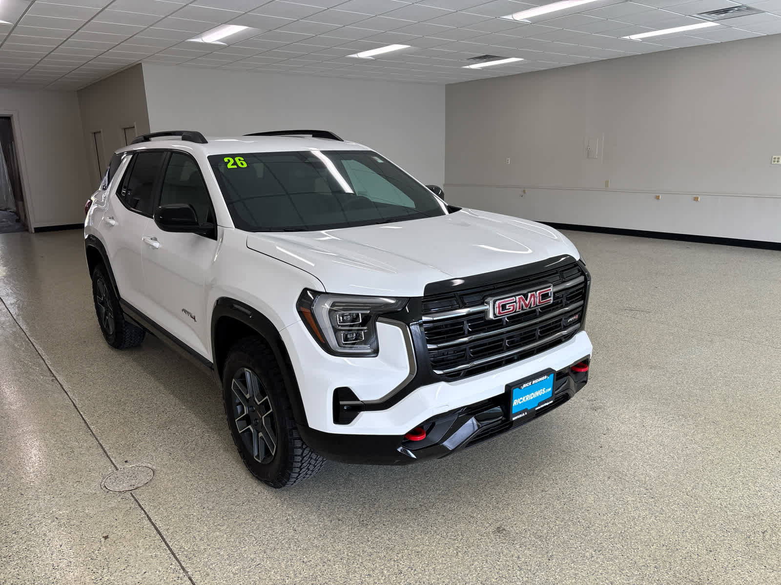 Used 2026 GMC Terrain AT4 image 3